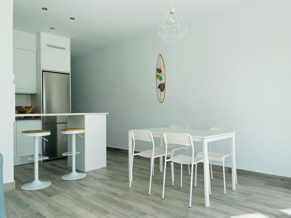 Precioso Apartamento Con Vistas Parciales, Garaje Y Piscina Tarifa Buitenkant foto